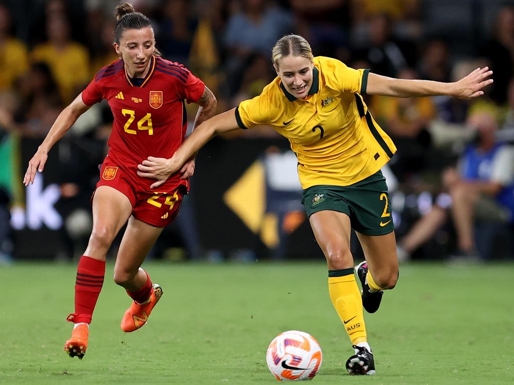 Courtney Nevin (R). Picture: Brendon Thorne/Getty Images