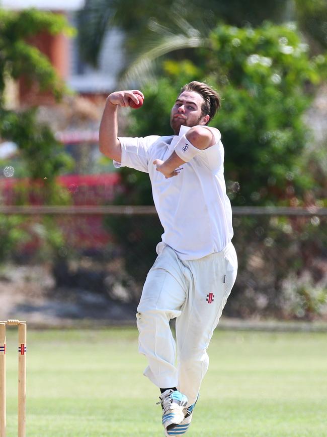 Brad Smith bowls for Norths in their Cricket Far North match against Mulgrave, held at Griffiths Park, Manunda. PICTURE: BRENDAN RADKE