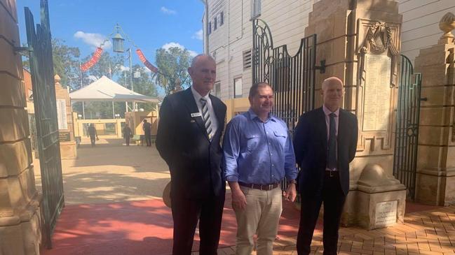 Gympie Mayor Glen Hartwig, Wide Bay MP Llew O'Brien and Gympie RSL president John Herlihy at the Memorial Park Gates.