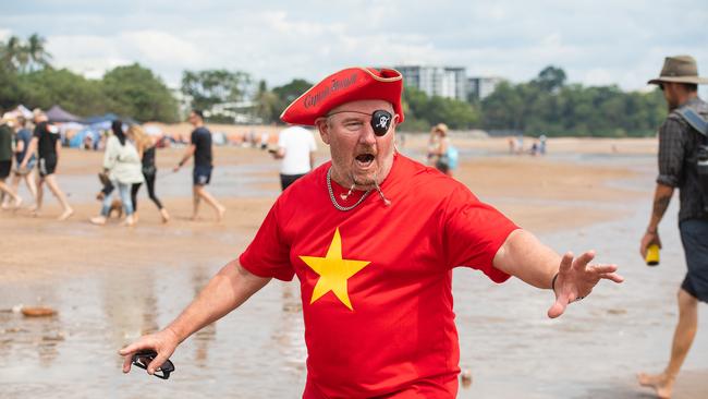 Mick Hyland at the Darwin Beer Can Regatta at Mindil Beach, 2023. Picture: Pema Tamang Pakhrin