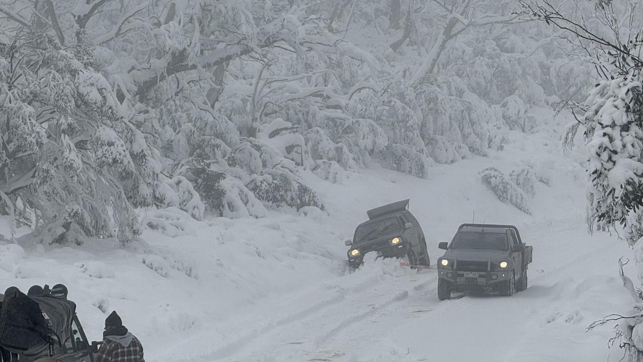 Rescue underway for hikers trapped in heavy snow at Mount Hotham