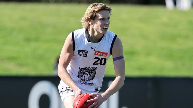 MELBOURNE, AUSTRALIA - AUG 18: Lachie Jaques of the Falcons takes a kick in during the 2024 Coates Talent League Boys Round 18 match between the Sandringham Dragons and the Geelong Falcons at RSEA Park on Aug 18, 2024 in Melbourne, Australia. (Photo by Scott Sidley/AFL Photos)