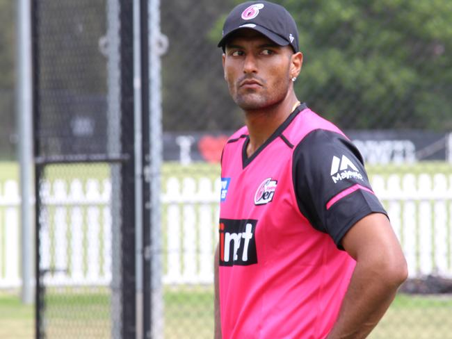 New Sydney Sixers bowler Gurinder Sandhu at training