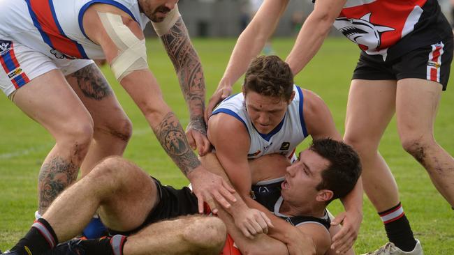 Mornington claimed its first win of 2018 in a thriller against Bonbeach. Picture: Chris Eastman.