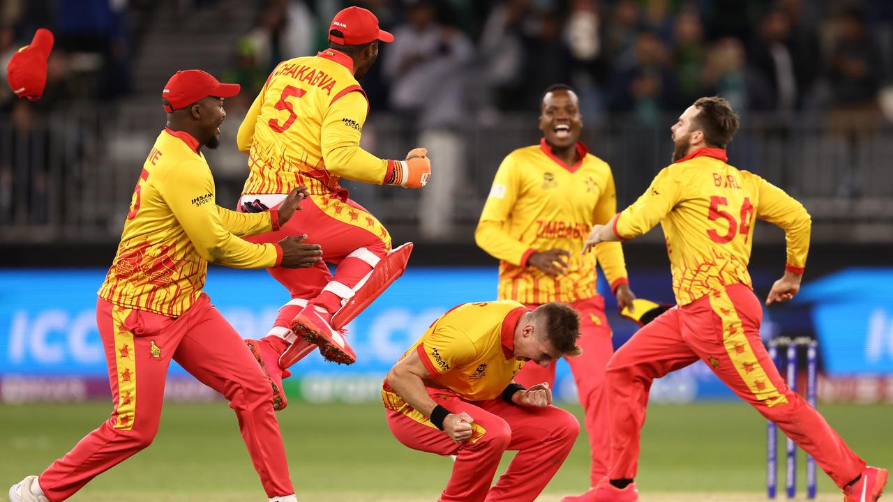 PERTH, AUSTRALIA – OCTOBER 27: Bradley Evans of Zimbabwe celebrates winning the ICC Men's T20 World Cup match between Pakistan and Zimbabwe at Perth Stadium on October 27, 2022 in Perth, Australia. (Photo by Paul Kane/Getty Images)