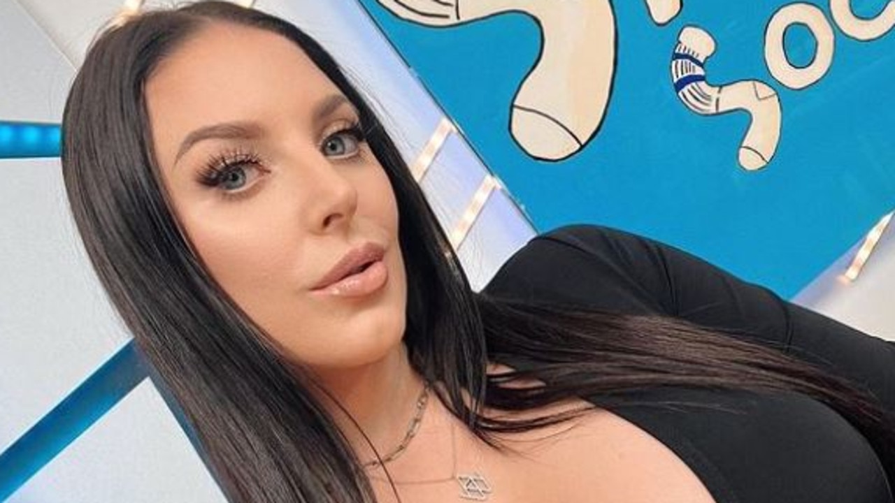 Porn star Angela White reveals the secret to becoming the best