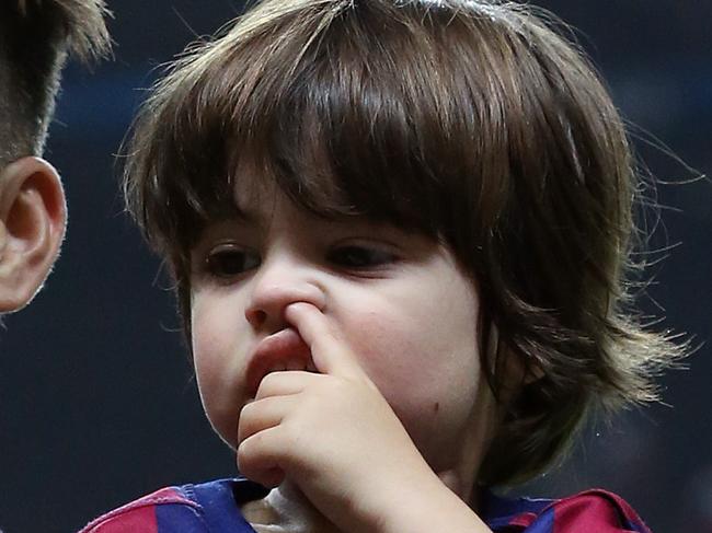 BERLIN, GERMANY - JUNE 6: Gerard Pique of Barcelona and his son Milan Pique Mebarak celebrate the victory after the UEFA Champions League Final between Juventus Turin and FC Barcelona at Olympiastadion on June 6, 2015 in Berlin, Germany. (Photo by Jean Catuffe/Getty Images)