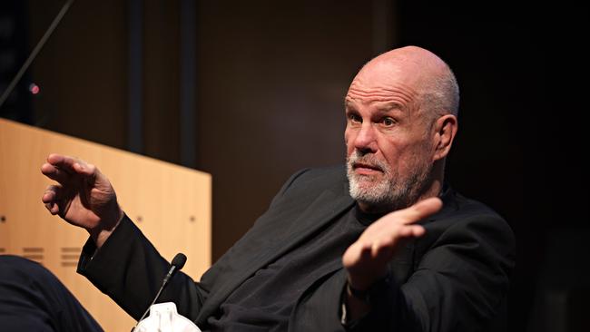 Peter FitzSimons discussing concussions at the CLF Australia launch at the Kerry Packer Education Centre.