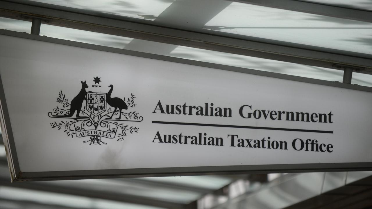 The report by Commonwealth Ombudsman and Taxation Ombudsman called out the government’s approach to chasing up debts. Picture: AAP Image/Lukas Coch