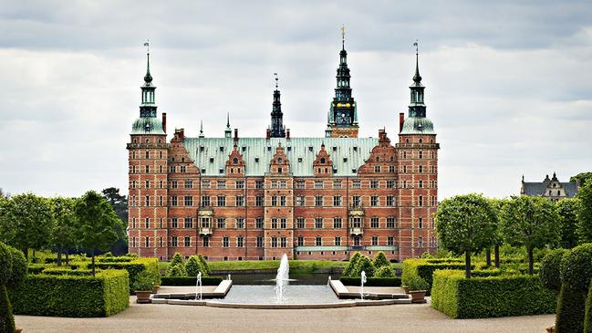 Danish Museum of National History is located at Frederiksborg Castle.