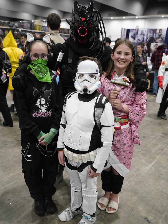OZ Comic-Con Gallery. OZ comic at Melbourne Exhibition and Convention Centre. Suni, Albie, Maggie and Darren Pearce. Picture: Valeriu Campan