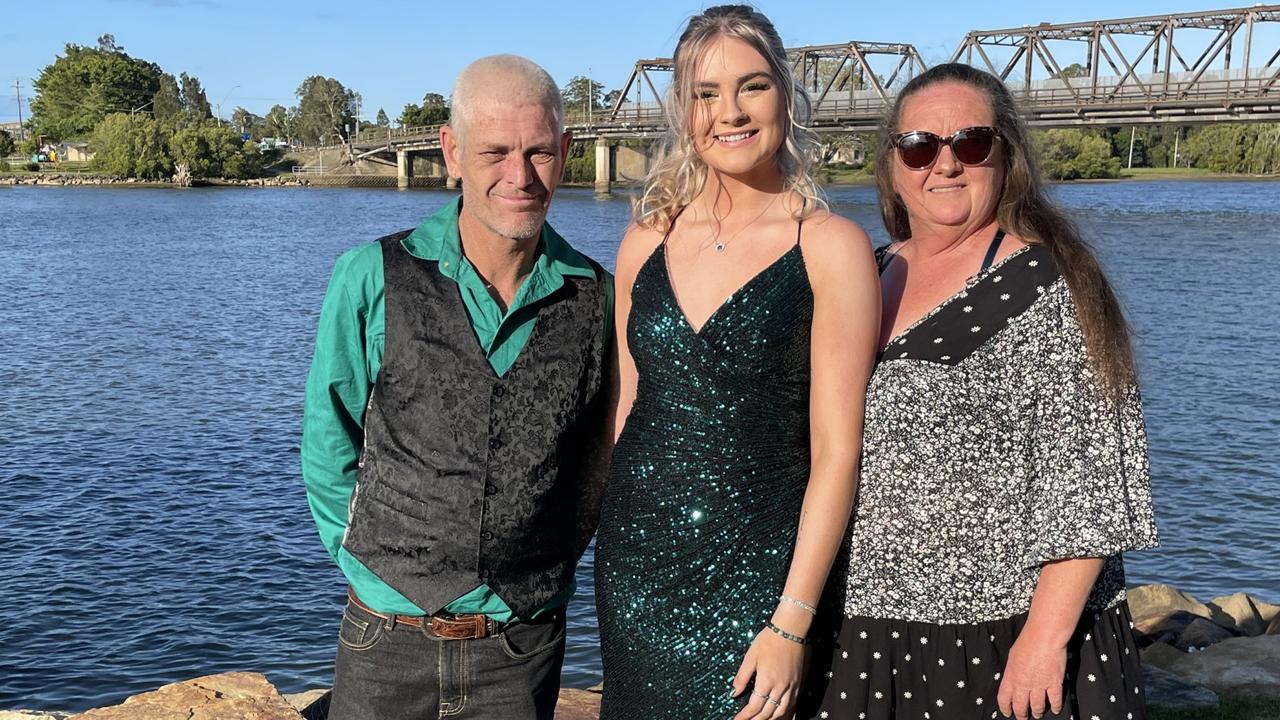 Damien and Charlotte Kearney and Linda Stuart. Year 12 Macksville High School formal on the banks of the Nambucca River, November 10, 2022. Picture: Chris Knight