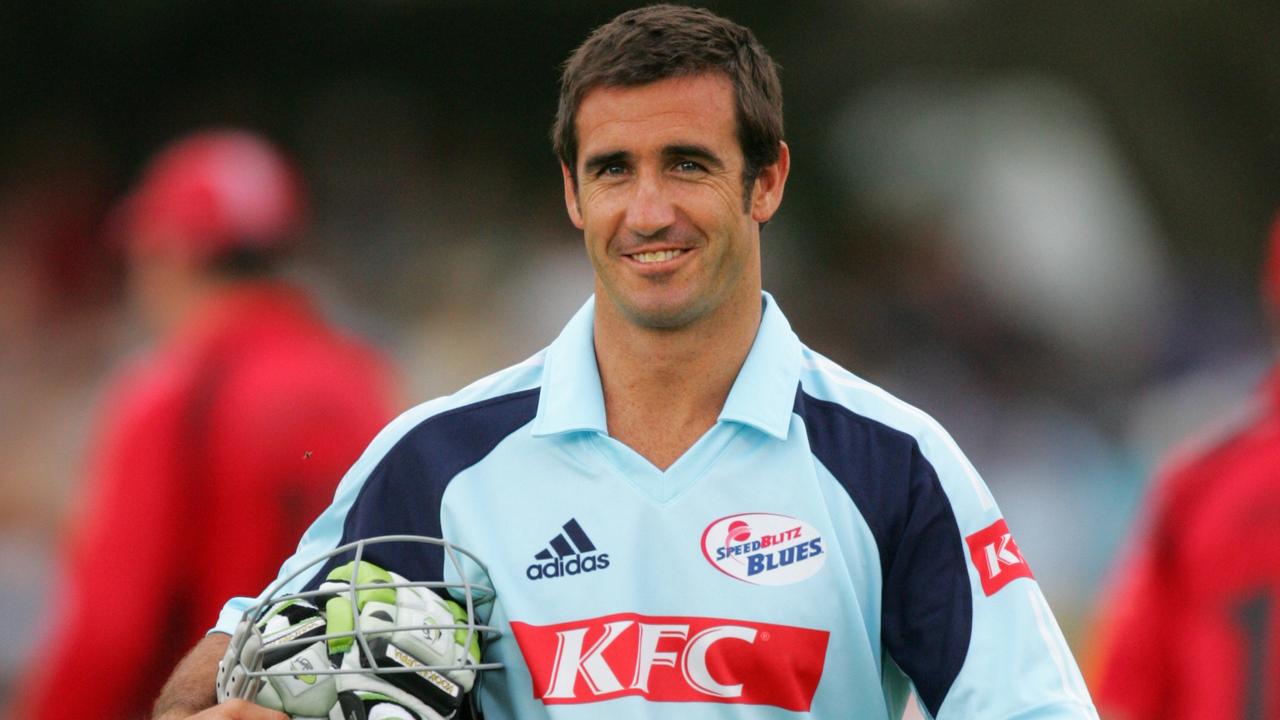 Andrew Johns remembers funny hungover cricket story