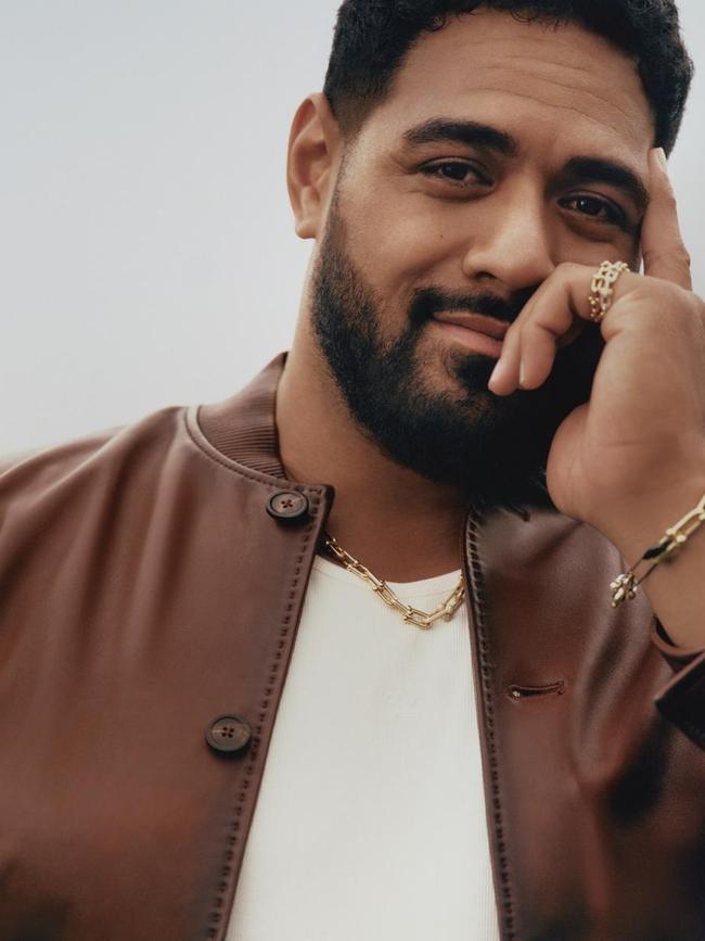 Mailata wears tank top, lambskin jacket, both by Emporio Armani; yellow gold and diamond Tiffany HardWear necklace, ring, yellow gold Tiffany HardWear bracelet, and ring, by Tiffany & Co.