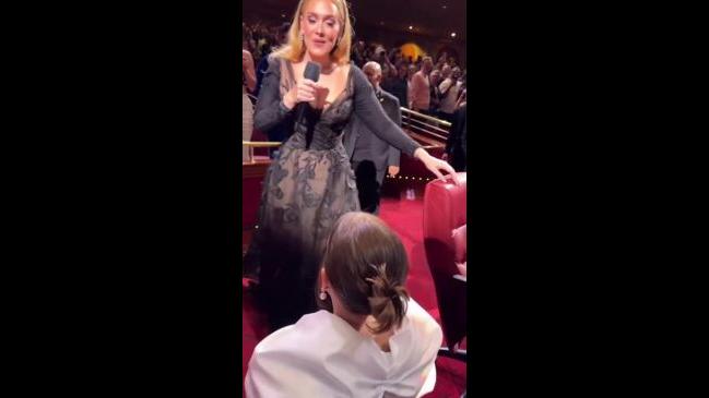 Adele Stops Performance To Meet ‘mini Adele’ 