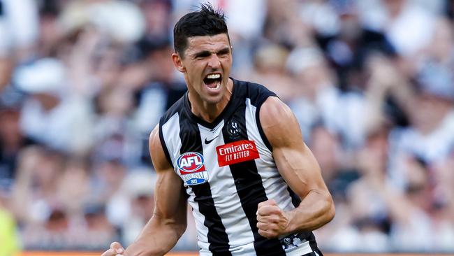 Scott Pendlebury played a vintage final quarter. Picture: Dylan Burns/AFL Photos via Getty Images