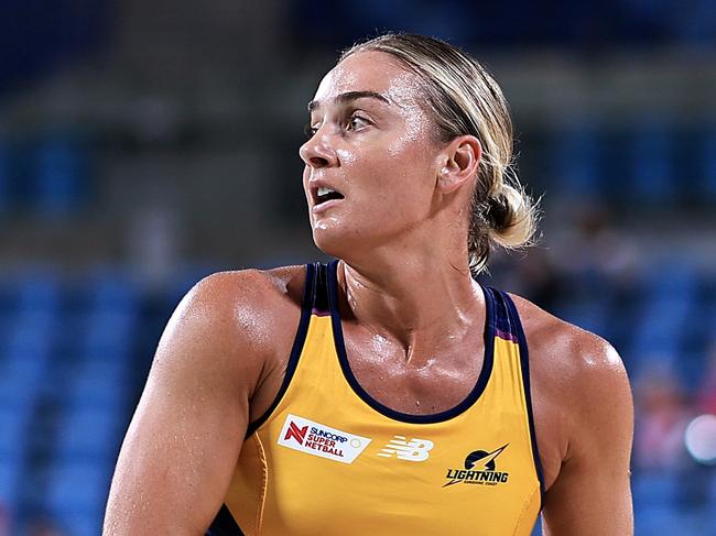 Liz Watson <i>against </i>the Vixens? Previously unthinkable, now the new norm for the Lightning recruit. Picture: Getty Images