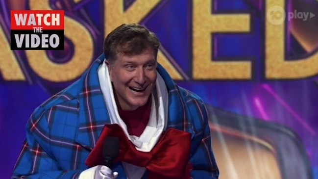 Puppet unveiled as Red Wiggle Simon Pryce (The Masked Singer)