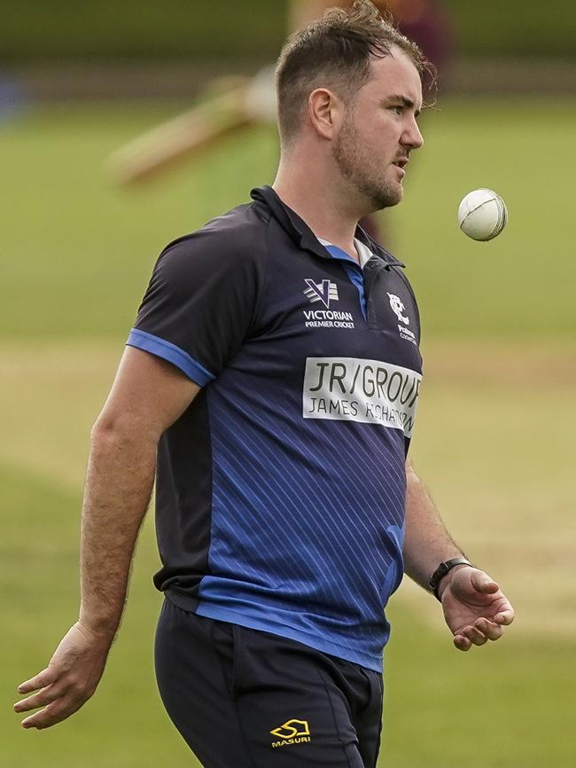 Matt Wilcox bowling for Prahran. Picture: Valeriu Campan