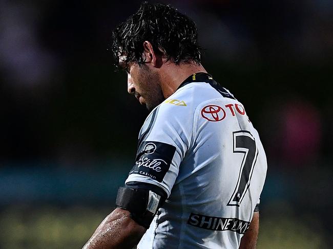 CAIRNS, AUSTRALIA - JULY 01:  Johnathan Thurston of the Cowboys walks from the field looking dejected after losing the round 16 NRL match between the South Sydney Rabbitohs and the North Queensland Cowboys at Barlow Park on July 1, 2018 in Cairns, Australia.  (Photo by Ian Hitchcock/Getty Images)