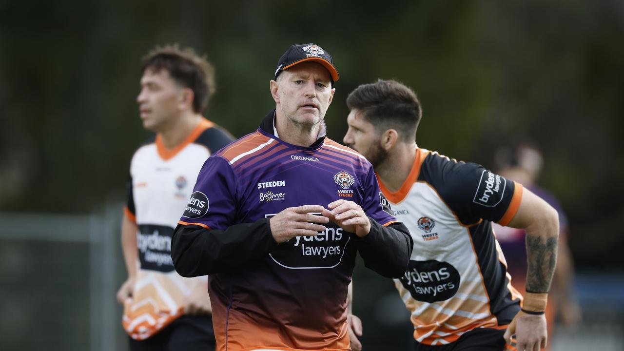 SYDNEY, AUSTRALIA - APRIL 13: Wests Tigers coach Michael Maguire looks on during a Wests Tigers NRL training session at St Lukes Park North on April 13, 2022 in Sydney, Australia. (Photo by Mark Evans/Getty Images)