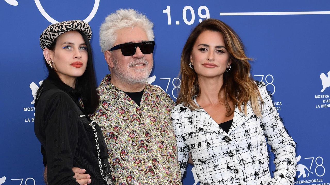 Milena Smit, Spanish director Pedro Almodovar and Spanish actress Penelope Cruz from Parallel Mothers
