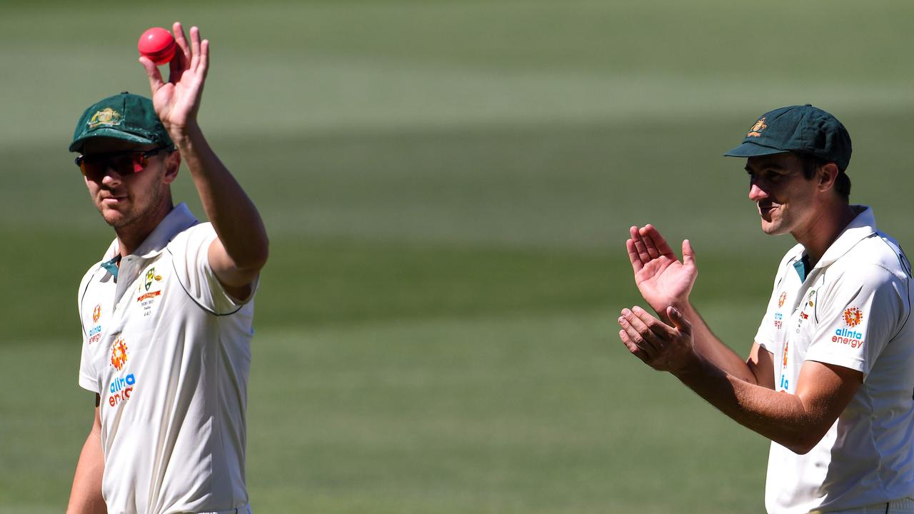 Shane Warne certainly isn’t underestimating the current crop of Aussie bowlers.