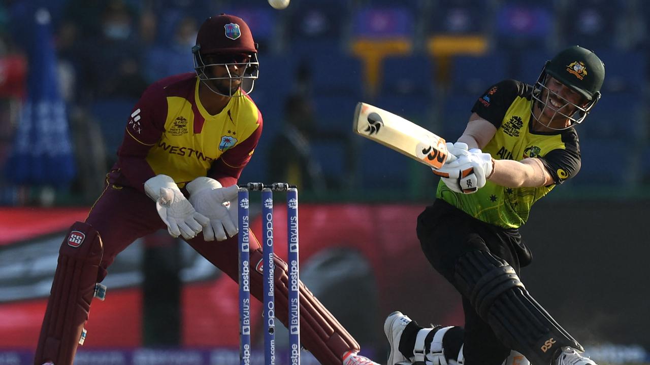 David Warner était de retour à son meilleur contre les Antilles.  Photo : Indranil Mukherjee/AFP