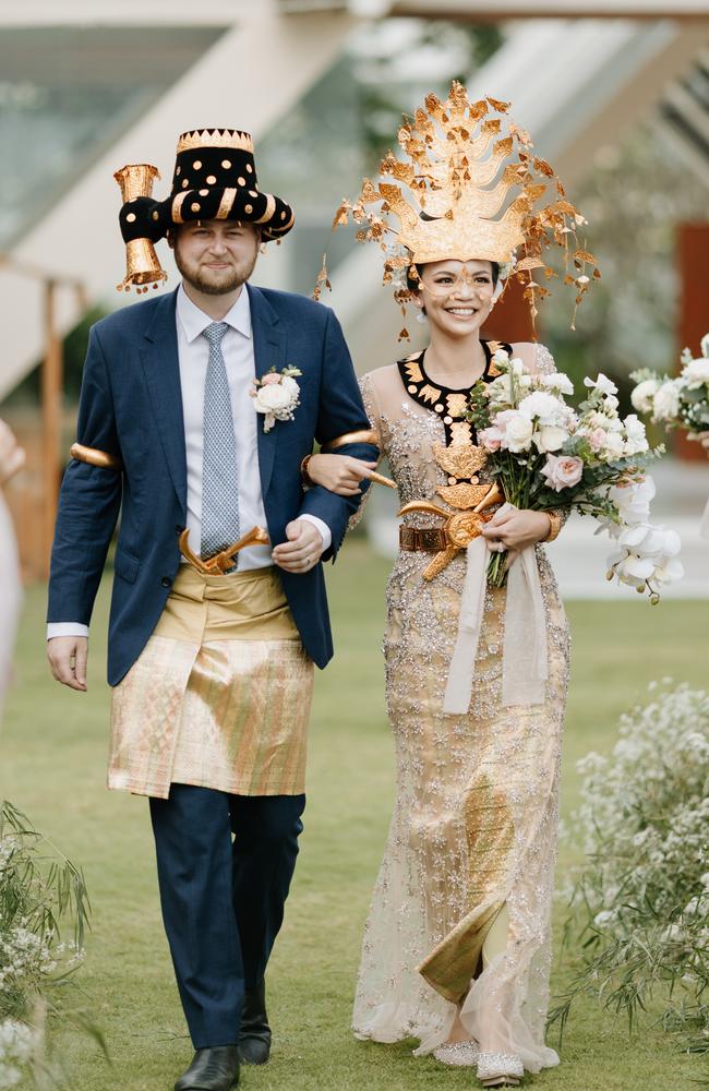 Jack and Fatya Hutchinson in their Mandailing cultural ceremony. Picture: Supplied