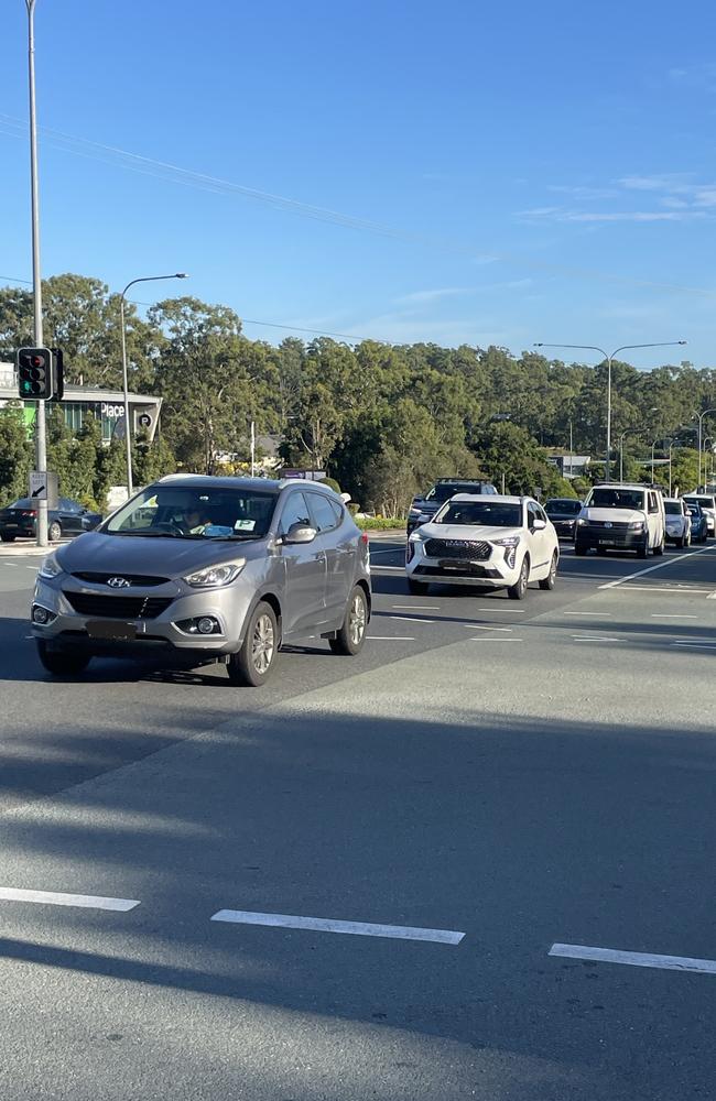 Outrage over new school zone on Old Northern Rd, Albany Creek | The ...