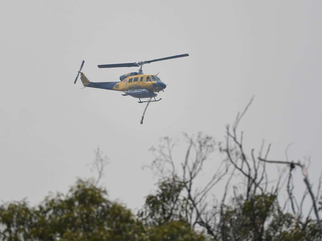 A water-bombing helicopter at Wartburg, Baffle Creek