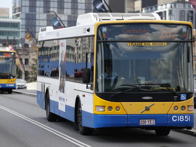 Translink Buses cross the Victoria Bridge in Brisbane, August 13, 2019. (AAP Image/Regi Varghese) NO ARCHIVING