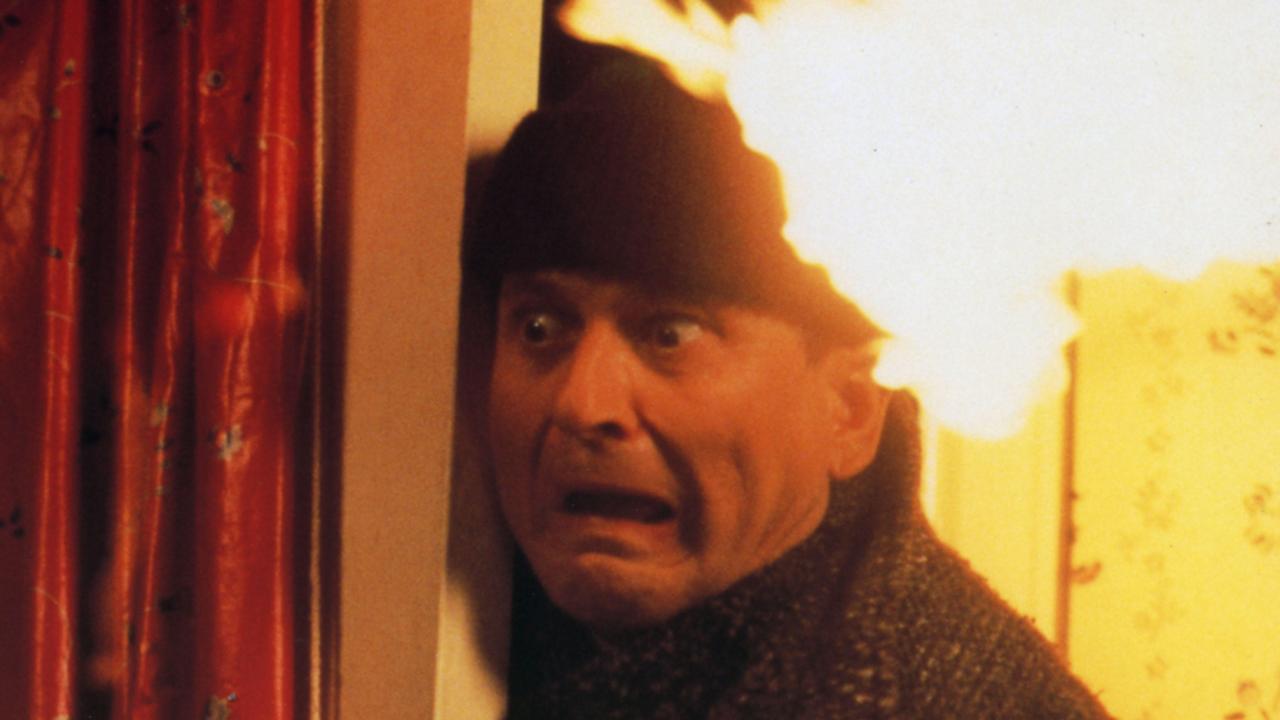 Joe Pesci as Harry in Home Alone.