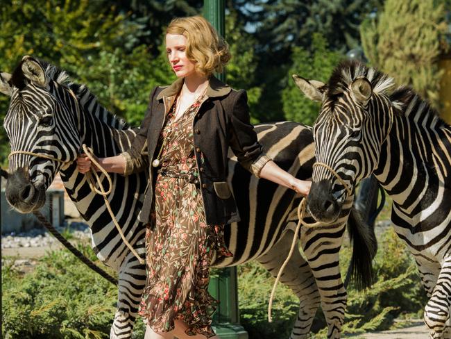 Even Jessica Chastain has trouble being the most photogenic with the cast of beautiful animals.