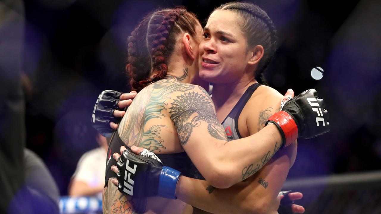 Amanda Nunes KOs Cyborg in 51 seconds, Jones wins at UFC 232