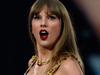 ‘Help’: Taylor stops show to assist fan