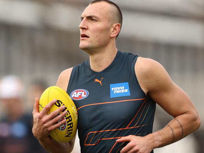 Giants weigh up huge big man call