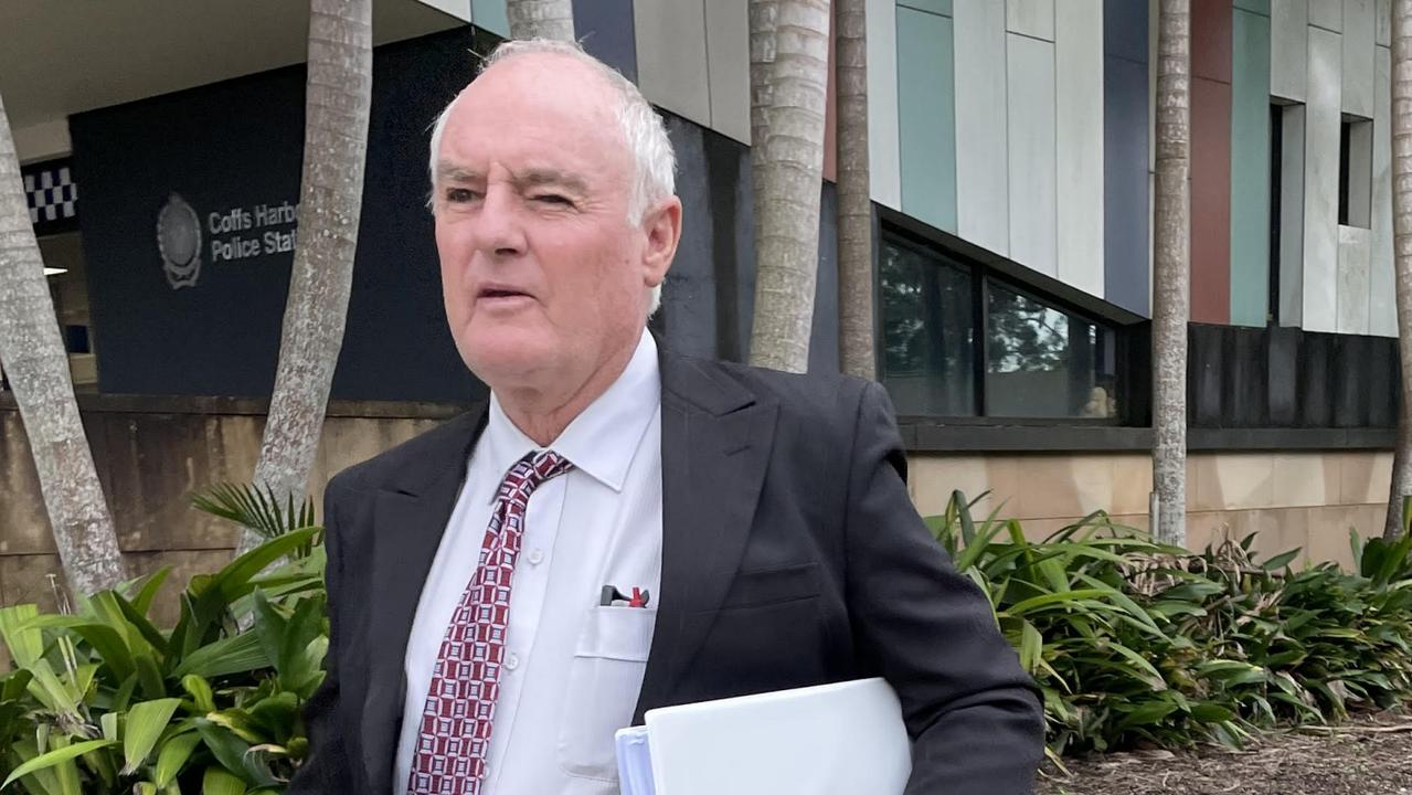 Four face trial over fatal fencing wire incident