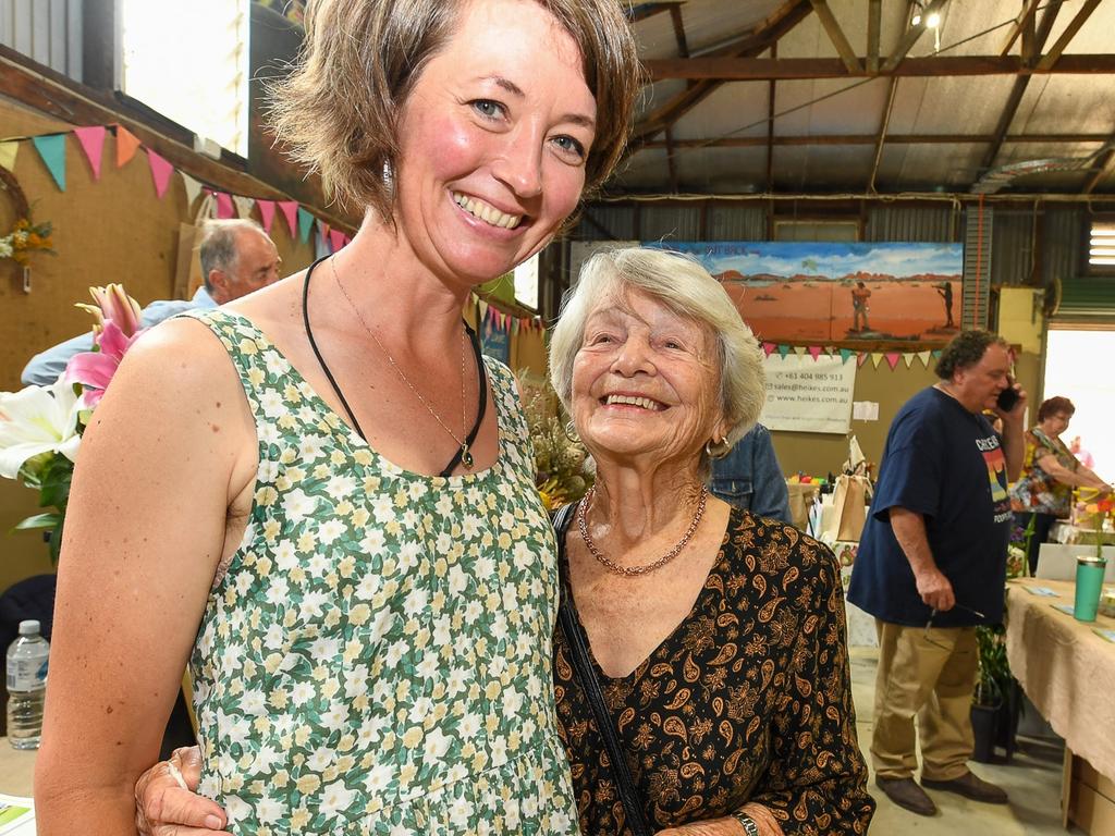 Gemma Speers, of Lismore having a warm and cheeky chinwag with Ballina resident and avid show-goer Angela Fredericksen, who raved about the Lismore Show. 'It's wonderful!' she exclaimed. Picture: Cath Piltz