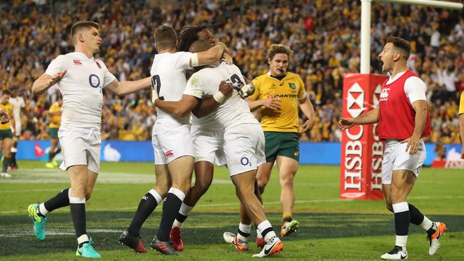 Northern Hemisphere rugby responded after their disastrous World Cup campaigns to claim two impressive wins.