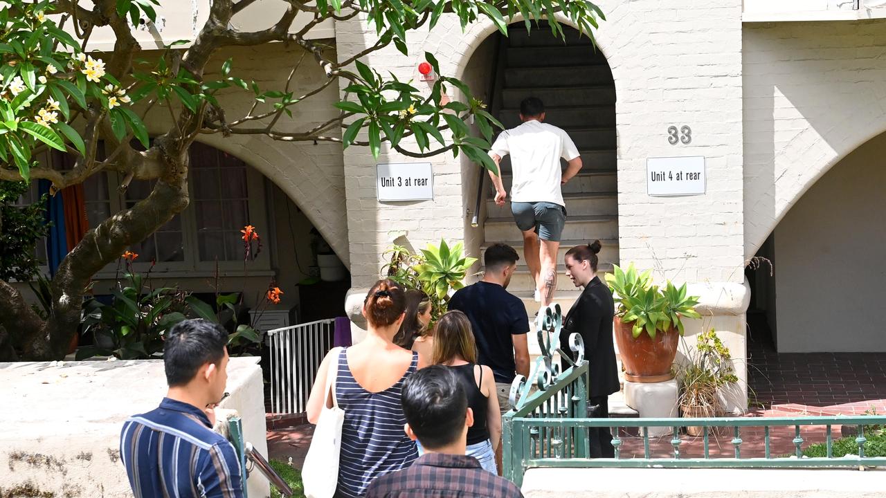 Sydney-siders continue to battle a tough rental market, with the city recording the highest weekly rent for a house in the county. Picture: NCA NewsWire / Jeremy Piper