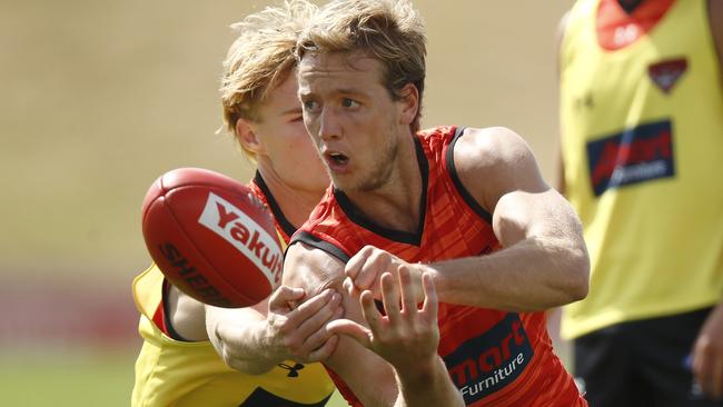 Darcy Parish has a three-round average of 151.