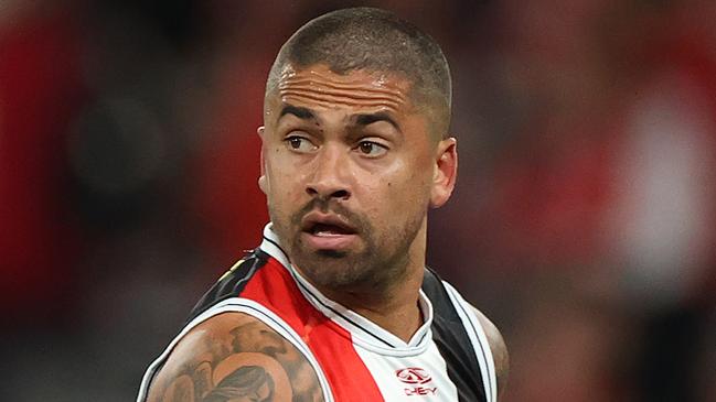 MELBOURNE, AUSTRALIA - JULY 07: Bradley Hill of the Saints runs with the ball during the round 17 AFL match between St Kilda Saints and Sydney Swans at Marvel Stadium, on July 07, 2024, in Melbourne, Australia. (Photo by Kelly Defina/Getty Images)