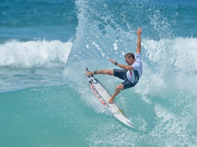 Bede Durbidge in the 2019 Australian Boardriders Battle National Final. Picture credit: WSL/Blainey Woodham.