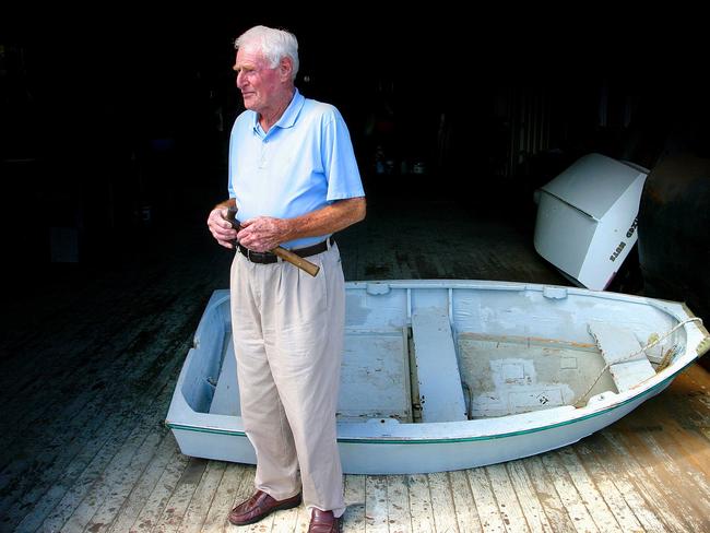 Boatbuilder Bill Barnett pictured at his home in 2005.