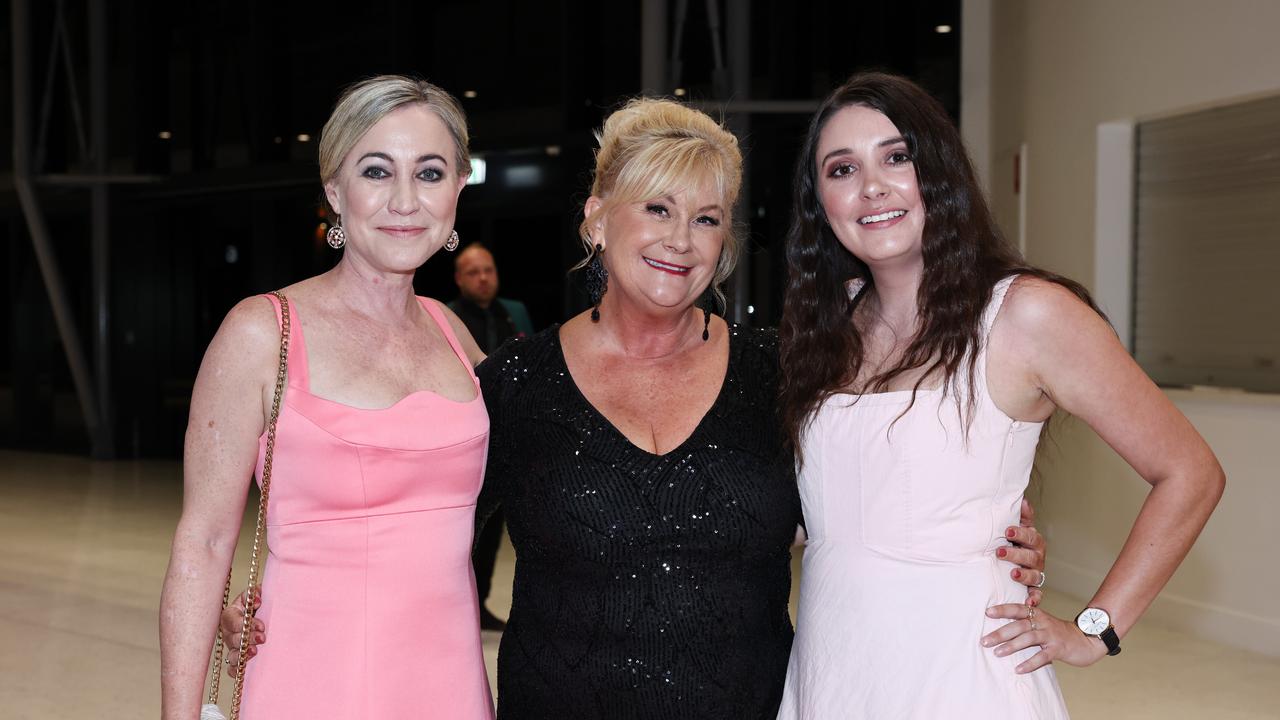 Stephanie Campbell, Patricia O'Neill and Tyla Harrington at the Cairns Chamber of Commerce Business Excellence Awards gala dinner, held at the Cairns Convention Centre. Picture: Brendan Radke