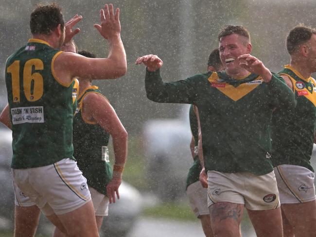 Old Eltham CollegiansÃ Matthew Keys kicks a goal during the NFNL Mernda v Old Eltham Collegians football match in Mernda, Saturday, June 24, 2023. Picture: Andy Brownbill