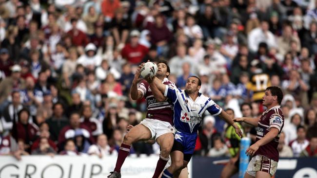 Ashley Alberts catching a ball for Manly. pic, SAM RUTTYN