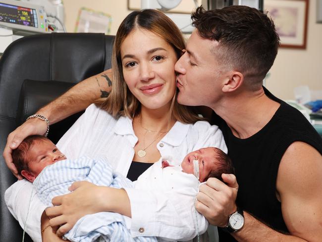 The Daily Telegraph 20.12.2024 Mum Monica Rosa Morata and Dad Ollie Bracewell with twins Romeo (left) and Mimi (right).  Monica, is the Mum of twins born at 34 weeks at the Royal Hospital for Women. Picture: Rohan Kelly