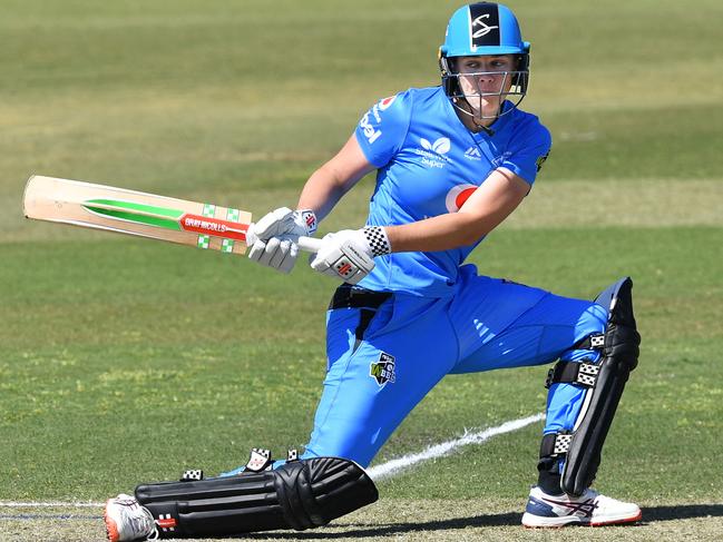 All-rounder Tahlia McGrath in action for Adelaide Strikers this Women’s Big Bash season. Picture: AAP